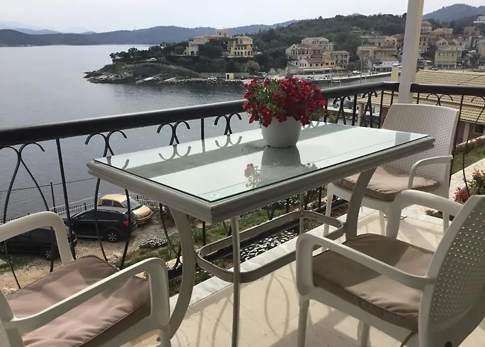Corfu In Kassiopi\'S Castle Apartment By Sea Side